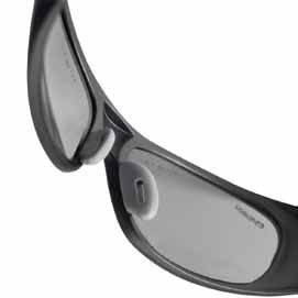 3 mm - Curve 8 and anti-fog coatings Integrated lateral protection Ballistic PC lens - 2.
