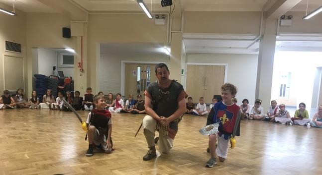 Y3 - Gods and Mortals By Miss Cheetham (Year 3 Group Leader) For Year 3's 'Engage' event, we took part in an Ancient Greek workshop. Everybody dressed up as an Ancient Greek God, Goddess or soldier.