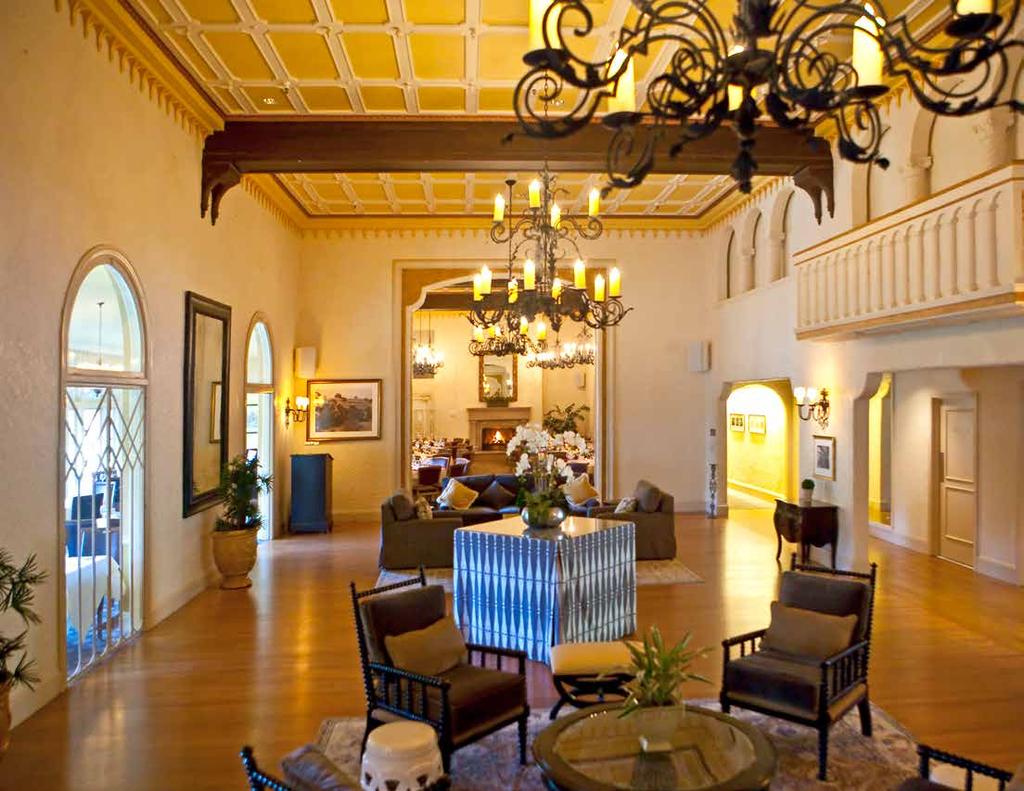 The Main Floor and Ballroom Our Main Floor venue includes the Orinda Room, Fireside Room, and Fairway Lounge as well as our lobby. This span of rooms comfortably seats up to 300 seated guests.