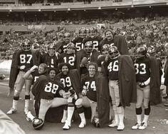 CHAMPIONSHIPS The Pittsburgh Steelers have won 4/4 winning championships. They were the first team to have won 4 championships, when they defeated the Los Angeles Rams in the XIV in 1980.