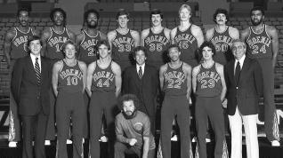 Review79-80 RECORD Phoenix opened the regular season on October 12 with a starting lineup of Walter Davis and Truck Robinson at forward, Alvan Adams at center 55-27 and Don Buse and Paul Westphal at