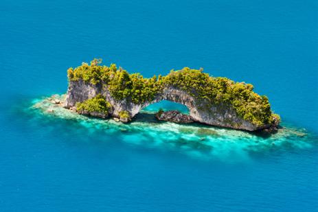 Best of all, it s ideally situated for hopping to neighbouring islands, including the fascinating Rock Islands archipelago, a short boat ride away.