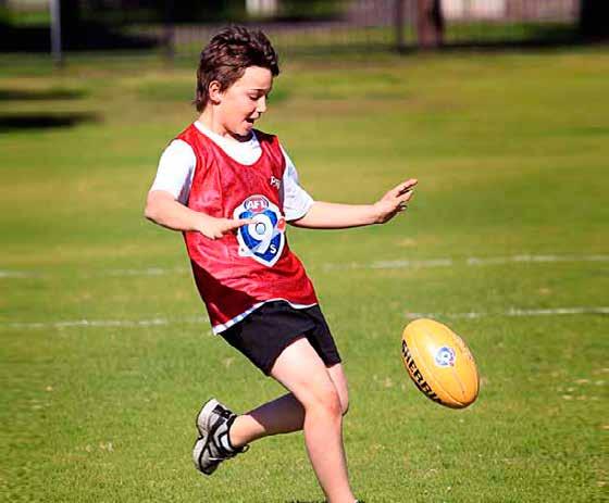 Playing for Life AFL 9s AFL 9s basic skills Kicking Kicking is the most important skill in AFL 9s.