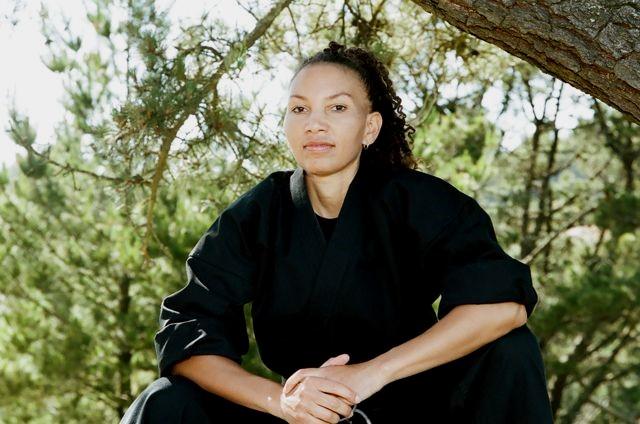 Sigung Sonya Richardson Sigung Sonya Richardson has been training in the martial arts since 1989.