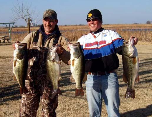 Average winning weight rose again in 2007 to 11.89 pounds, gaining over a pound in the last four years. The heaviest one-day 5-bass limit weighed 26.