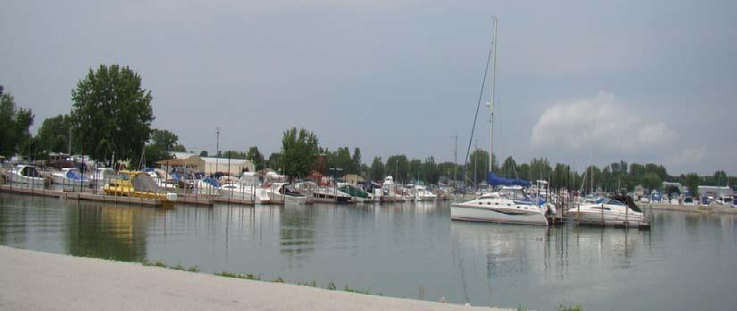 3. Fox Haven Marina: Privately owned marina built in 1954 with over 550 floating and fixed concrete, wood and steel slips. Able to accommodate vessels up to 70' however most slips range from 22'-50'.