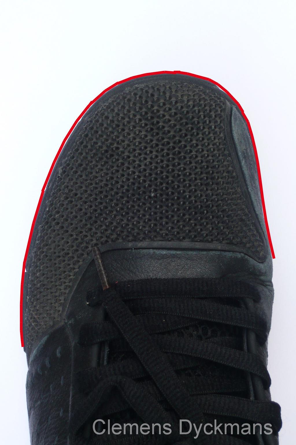 mind, whether it is the toe box, the side panels or the tongue. The only part that is not breathable is the heel, all other areas feature a technique that allows air flow.