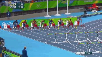 SPRINT START & Approach to the 1 st Hurdle Eight (8) steps to 1 st Hurdle optimal for developing hurdler Differences from sprint start: Shorter Stride Lengths to get to optimal take-off distance to 1