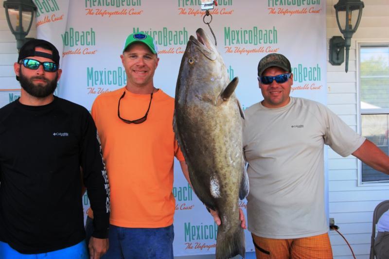 Team Night Prowler and Captain Nathan Smith landed a 27.7 lb grouper and Captain Mark Moore on Team Seahunt took 3rd place with 26.65lbs. First place diver was Sam Bell at 16.