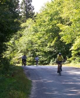 rural, two-lane highways, has created a long-term plan to pave all road shoulders and promote itself as a cycling destination (www.countytrails.com/trailsmaps.