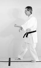 simultaneous block and counter (photos 34-36). You can practise this movement as a kata alternating the right and left sides.