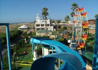 TUESDAY 16 th JANUARY EXCURSION: SEMAPHORE WATER SLIDES We are heading down to the Semaphore