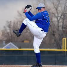 Relaxed Front Foot This is a key factor in maintaining good balance throughout the pitching motion. If you have bad balance it will affect everything else during the throwing motion.
