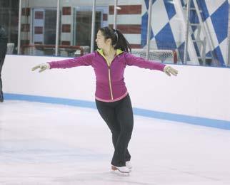 Skating School offers the flexibility of choosing your start date with ongoing enrollment. To maximize learning, enrollment for a complete semester (Fall, Winter, Spring, Summer) is recommended.