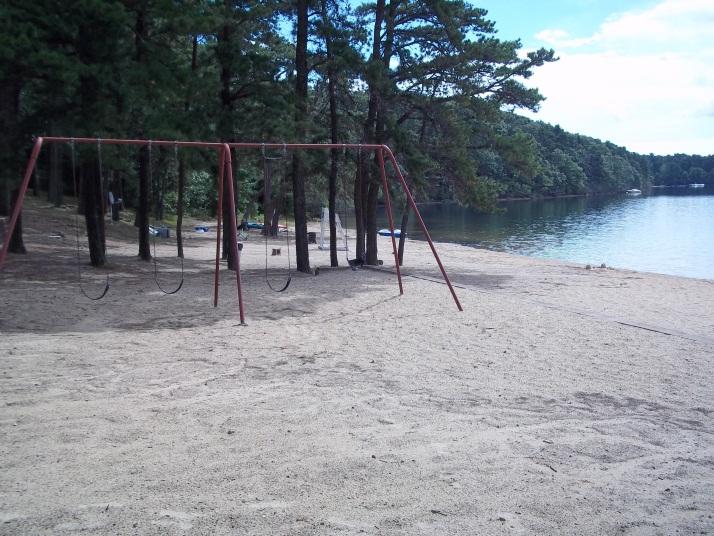 6 SNAKE POND Snake Pond Beach, another freshwater beach, is located on the southern shore of Snake Pond.