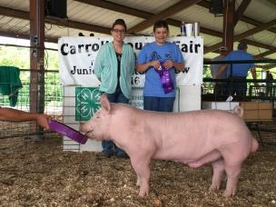 Swine Show Thursday, July 6, 2017 Superintendents: Cody Brock Registration 7:30 a.m. 8:30 a.m. Show starts at 9:00 a.m. Rules and Regulations: 1.