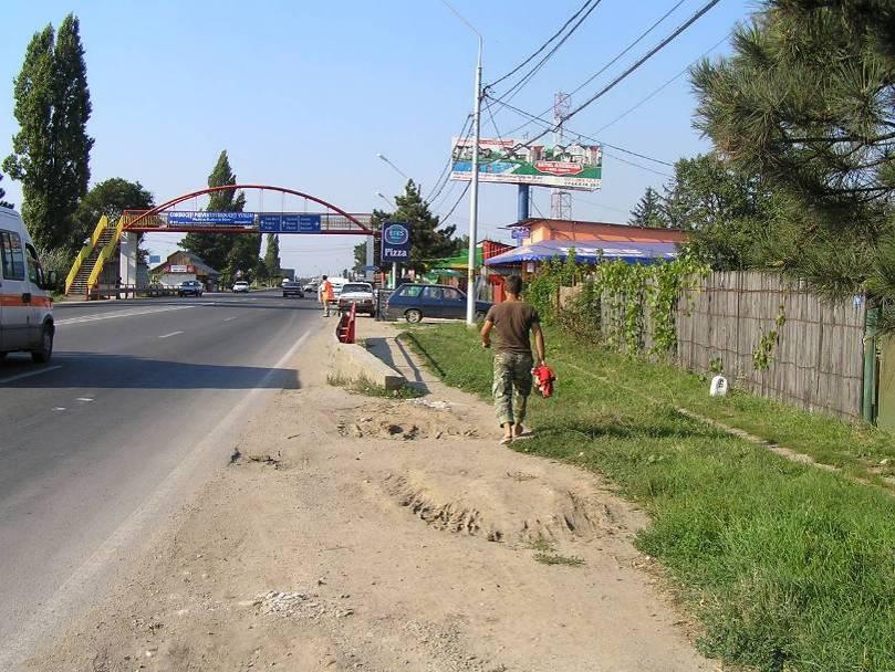 Roadsides facilities in rural area.