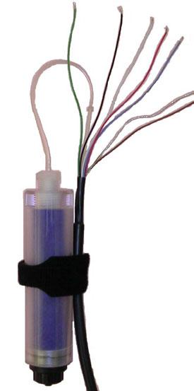 SECTION 8: ANALOG, SDI-12, MODBUS 61 DESICCANT Vented cable includes removable outboard desiccant to protect the cable vent tube and Level TROLL electronics from condensation in high-humidity
