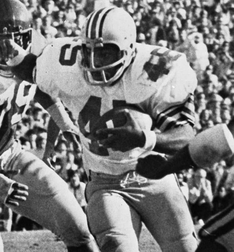 HEISMAN TROPHY WINNERS 45 ARCHIE GRIFFIN Running Back 1972-75 Heisman Trophy Winner (1975) First-and-only two-time Heisman Trophy Winner Held NCAA record with 5,177 rushing yards College Football