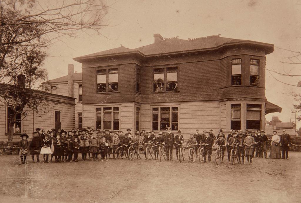 Images on file at the Smith-Layton Archive, Sourisseau Academy for State and Local History [18] Cyclists at Washburn School.