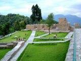 In Yuksom you can visit Tashi Namgyel Stone & Dubdi Monastery by