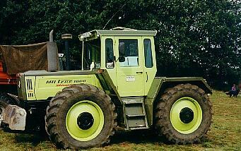 2 Pregled in razvrstitev traktorjev 19 Vlečni traktor Koncept MB-trac (slika 2.
