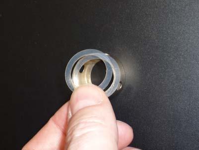 5 Reassembly Replacing washers, dacron and