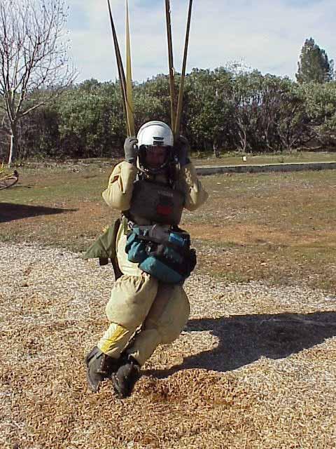 2. Execution of the parachute landing fall. a. The parachute landing fall is performed in one smooth, fluid motion. There should not be