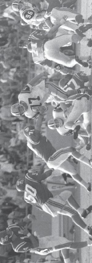 1973 Division II Semifinals Louisiana Tech 38, Boise State 34 December 8, Wichita Falls, Texas In a high-scoring affair, Louisiana Tech s Denny Duron connected with Roger Carr on an 21-yard touchdown