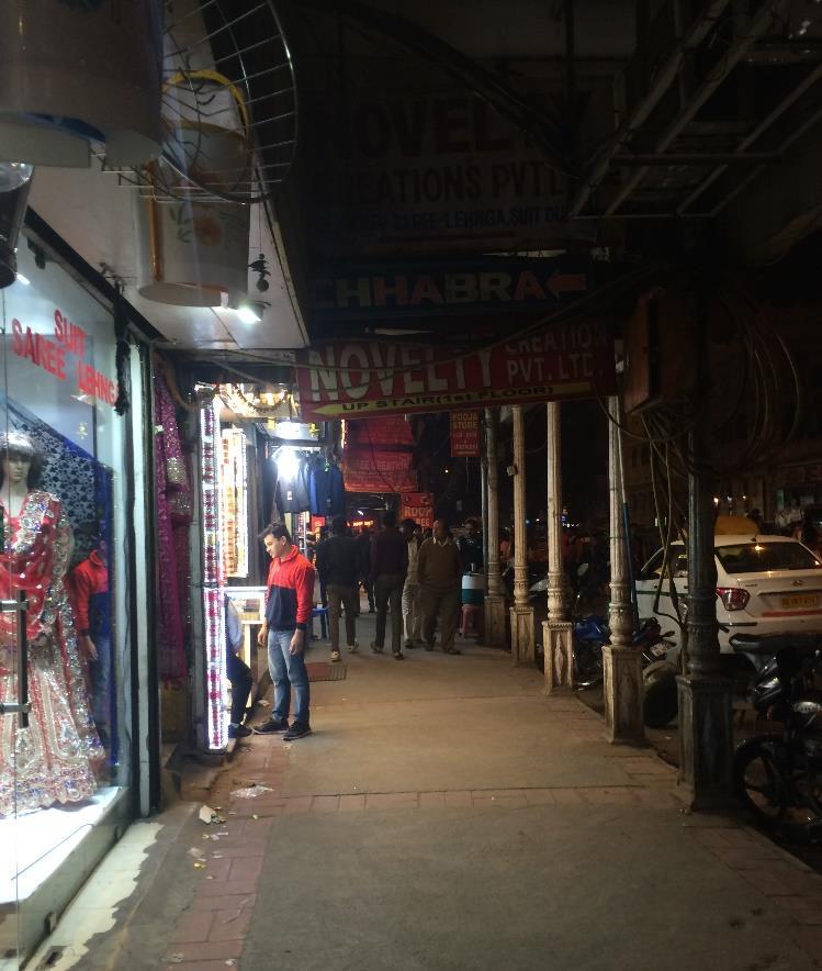 Chandni Chowk being one of the oldest wholesale markets of Delhi fares average in all the audit parameters. The shops cater to household goods and clothes.