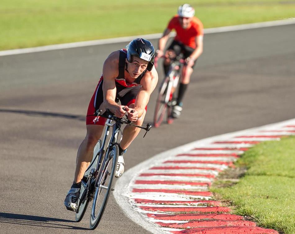 OULTON PARK SPRING DUATHLON 2018 General Info & Race Instructions 14 Methods for counting laps As it can be easy to get confused when you are counting multiple laps in an event, we have put together
