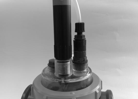 The suction tube is connected to the left hand side of the peristaltic pump. A 4.