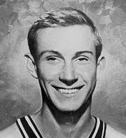 BoB HarriNGToN (1961-64) Inducted February 17, 1998 Captain of 1963-64 team that won the Middle Atlantic Conference championship. Played entire season despite suffering from a chronic ankle sprain.