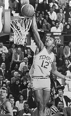 TEMPLE OWLS DoN shields (1935-38) Inducted December 2, 1969 TereNce stansbury (1981-84) Inducted September 29, 1995 Jimmy UsilToN, sr.