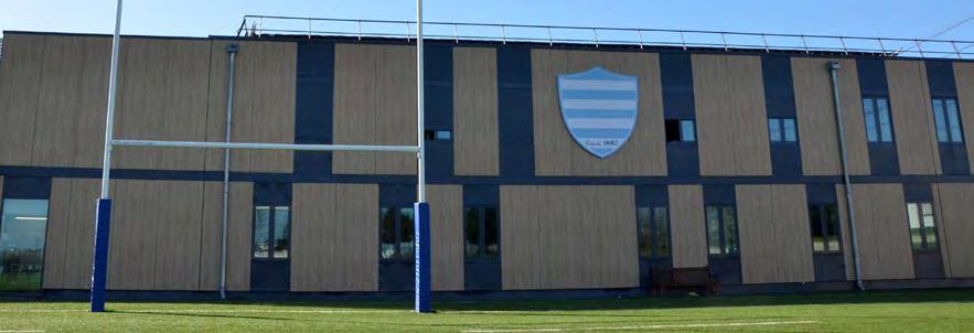 Racing 92 Professional coaching experience for rugby 15 FACILITIES SAMPLE ITINERARY: 5 DAYS, 4 NIGHTS Natural grass pitches Synthetic turf pitches Fitness room Cardio workout space