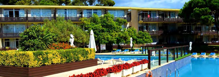 Platja D'Aro Multisport destination 19 FACILITIES SAMPLE ITINERARY: 5 DAYS, 4 NIGHTS 3G and natural grass pitches Indoor netball courts Indoor basketball courts Tennis courts Swimming pool Mini