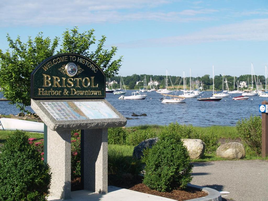 TOWN OF BRISTOL HARBOR MANAGEMENT PLAN AND HARBOR ORDINANCES 5-Year Update 2011 Approved