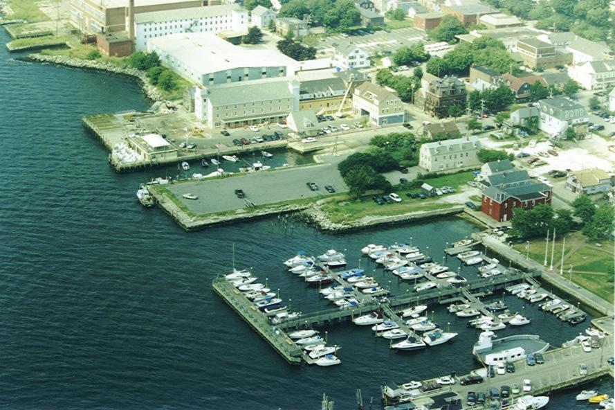 HARBOR FACILITIES AND BOAT RAMPS Harbor Facilities consist of public, private, and commercial marinas, yacht clubs, boatyards, docks, and boat ramps.