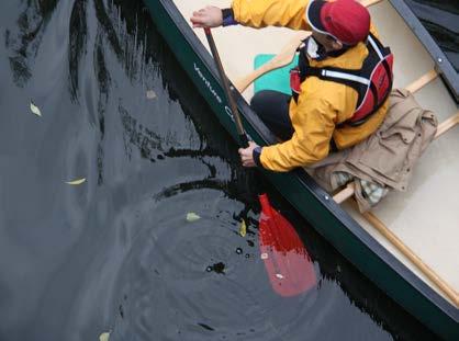 1 2 Canadian canoes will always turn away from the stern paddler s paddle side, making it necessary to compensate for the turning with each stroke.