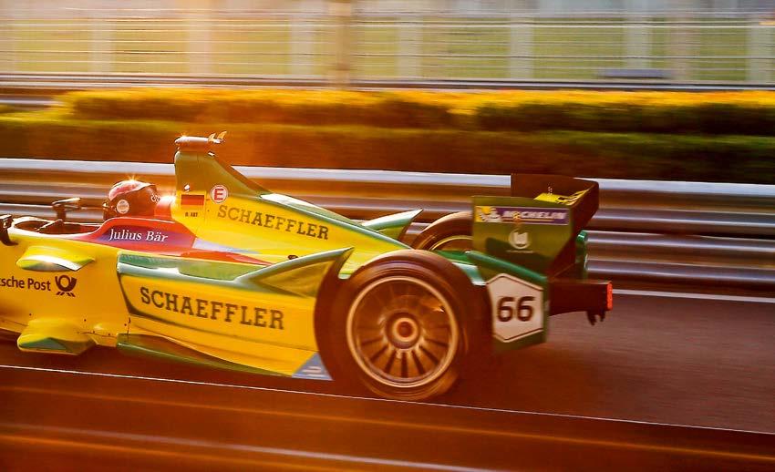 Schaeffler and FIA Formula E 3 ally become a hot spot for drivers, fans and new technologies. On October 24, the FIA Formula E Championship started to its second season in Beijing.