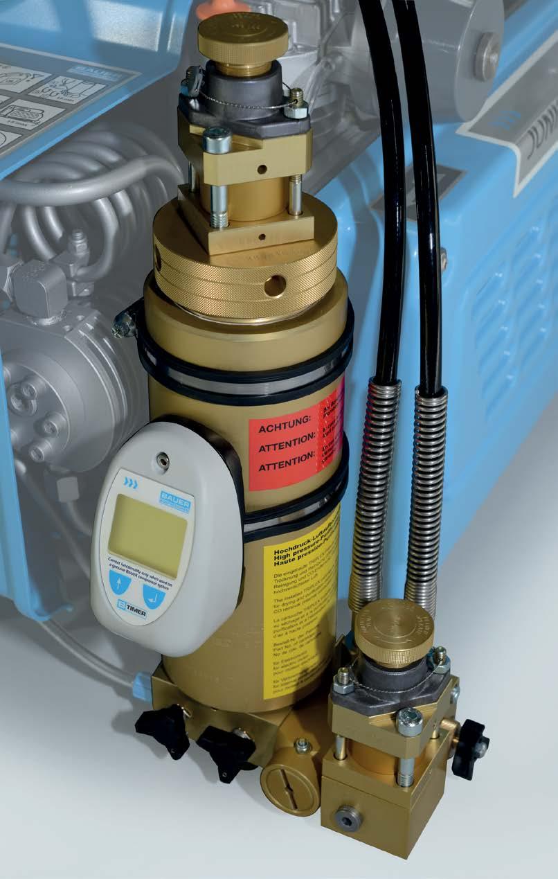 BAUER KOMPRESSOREN the COMPACT LINE Convincing in quality and fittings Uncompromising quality down to the last detail has made BAUER the global market leader for breathing air compressor