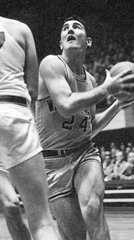 58 #GoDeacs wake forest basketball SCORING RECORDS SINGLE GAME SCORING LEADERS Pts Player Opponent Site Date 51 Charlie Davis American H Feb. 15, 1969 50 Len Chappell Virginia H Feb.