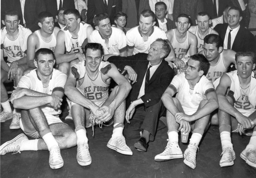 1961 CHAMPIONS WAKE FOREST 98 MARYLAND 76 SEMIFINAL March 3, 1961 Reynolds Coliseum Raleigh, NC WAKE FOREST fg ft reb pf TP a mp 10 Hart* 4-13 0-0 0 4 8 1 20 21 Hull* 3-5 2-5 6 1 8 1 32 30 McCoy* 0-4
