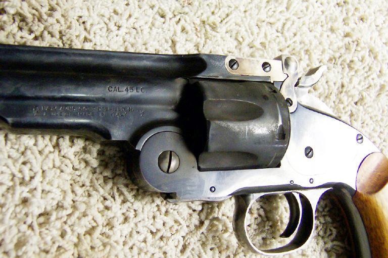Schofield Torture Test EPP-UG, C45Spl and Holy Black in the Uberti Schofield Revolver I've always wanted a Schofield but was afraid of wasting money on a replica gun that wouldn't shoot real Black