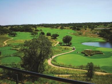 Elements Private Golf Reserve Contact: Crizelda van Niekerk Pro-Shop Manager & Club Professional elepro@legacyhotels.co.