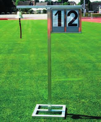 The mobile chassis provides the space to display the necessary scores. It comes with eight number plates.