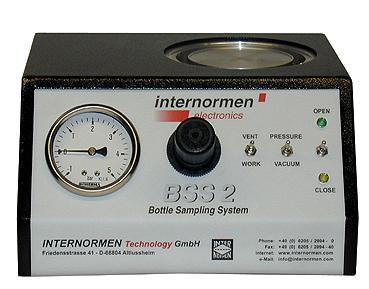 4. Switch Panel B1 B3 B6 B5 B7 B2 B4 Illustration 2 B1 Vacuum + pressure gauge B2 Regulator (pressure + vacuum) B3 Switch VENT /