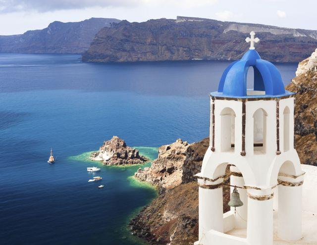 A class above the rest A culinary sailing voyage through the Greek Islands You will enjoy a voyage that will take you through the sites, smells and tastes of the most famous Greek Islands;