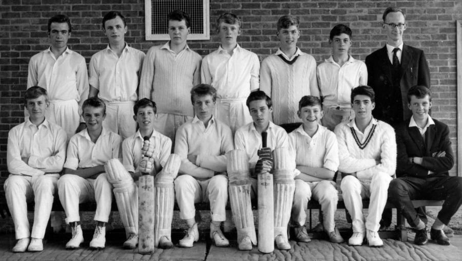 Cricket U15 Photo and names contributed by Mr. G. Parkinson. Thank you.
