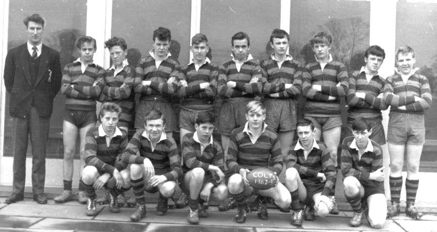 Colts (U15 XV) Rugby Photo contributed by Dave Fearnside. Thank you, Dave. Back Row L-R: Mr.